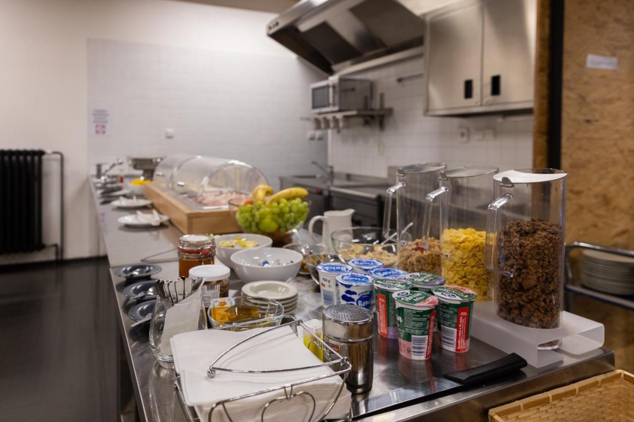 Zamecky Hostel ליטומיסי מראה חיצוני תמונה
