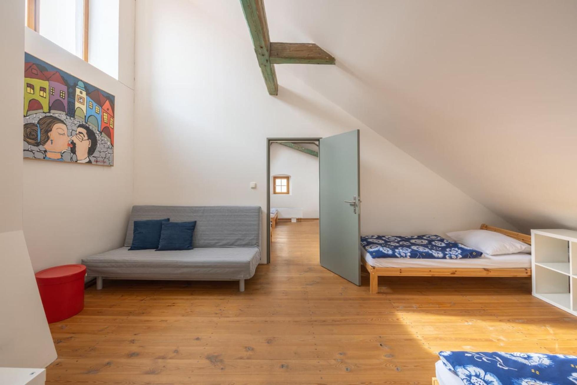 Zamecky Hostel ליטומיסי מראה חיצוני תמונה