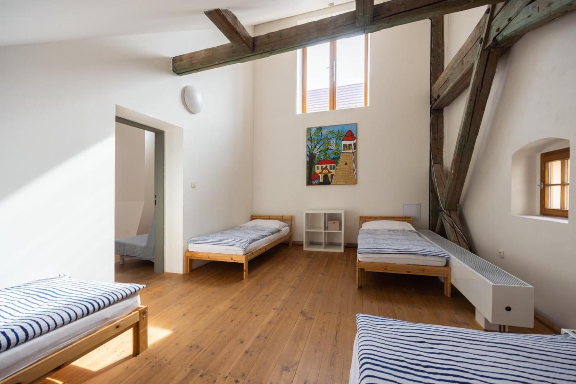 Zamecky Hostel ליטומיסי מראה חיצוני תמונה
